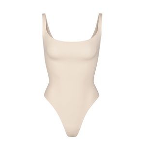 Skims Fits Everybody Square Neck Bodysuit Sand- Small